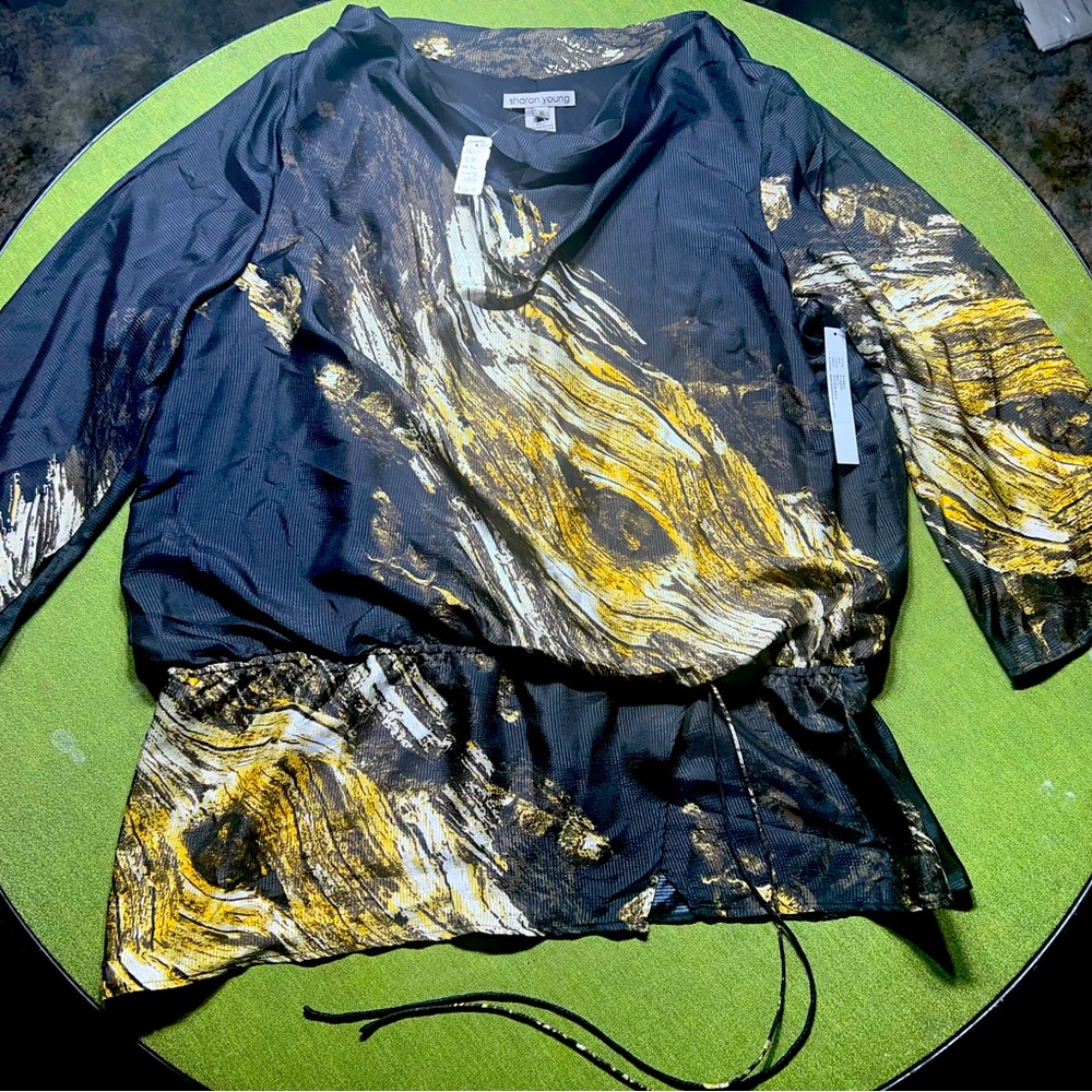 Sharon‎ Young Black and Gold Artistic Blouse